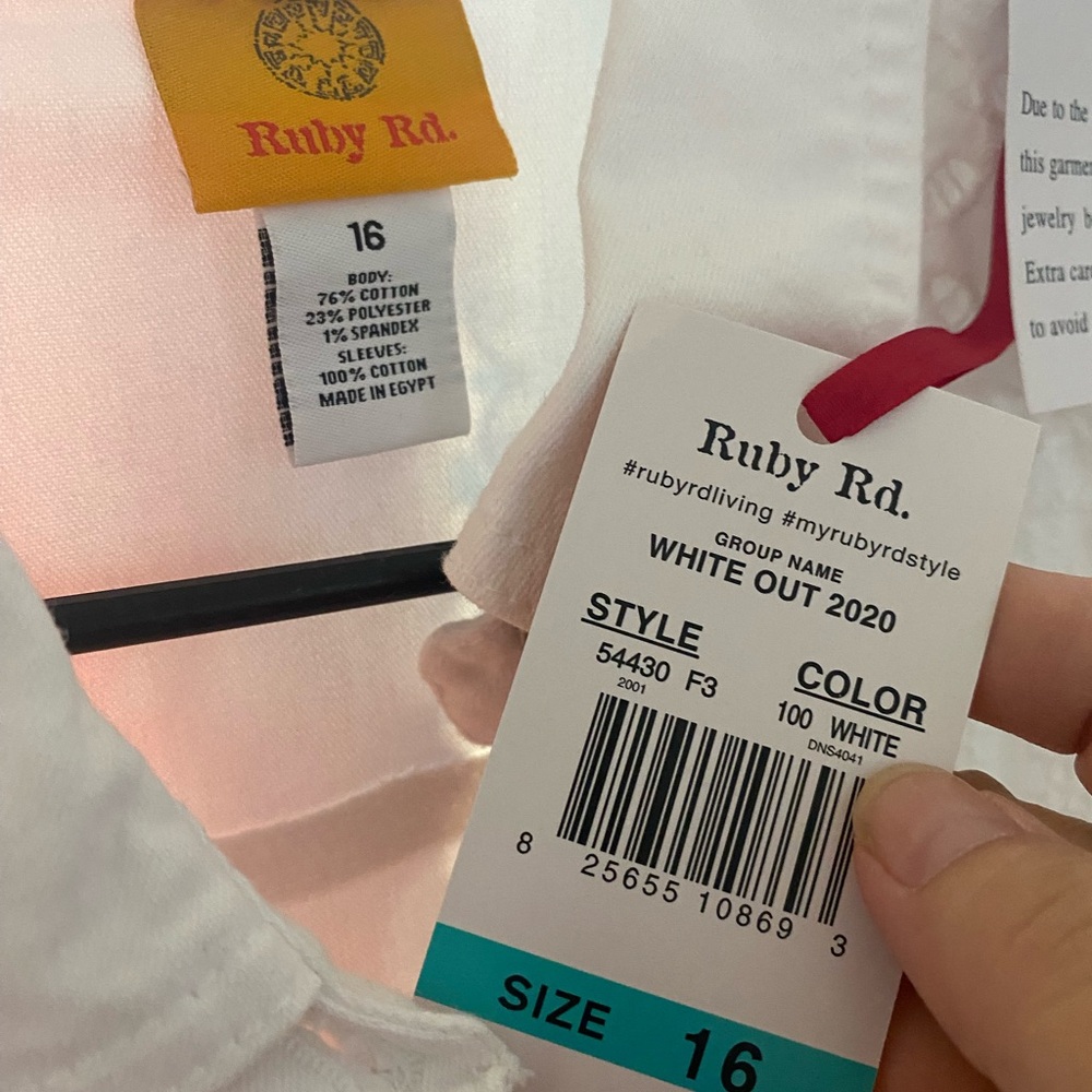 Ruby Rd. White Eyelet Jean Jacket - Picture 2 of 9